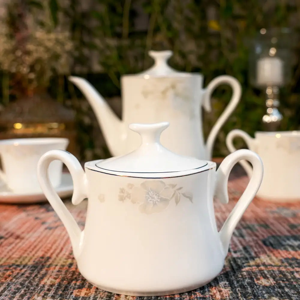 Aristo Blanc Tea Set – Royal White Elegance Cup & Saucer - Cup Saucer