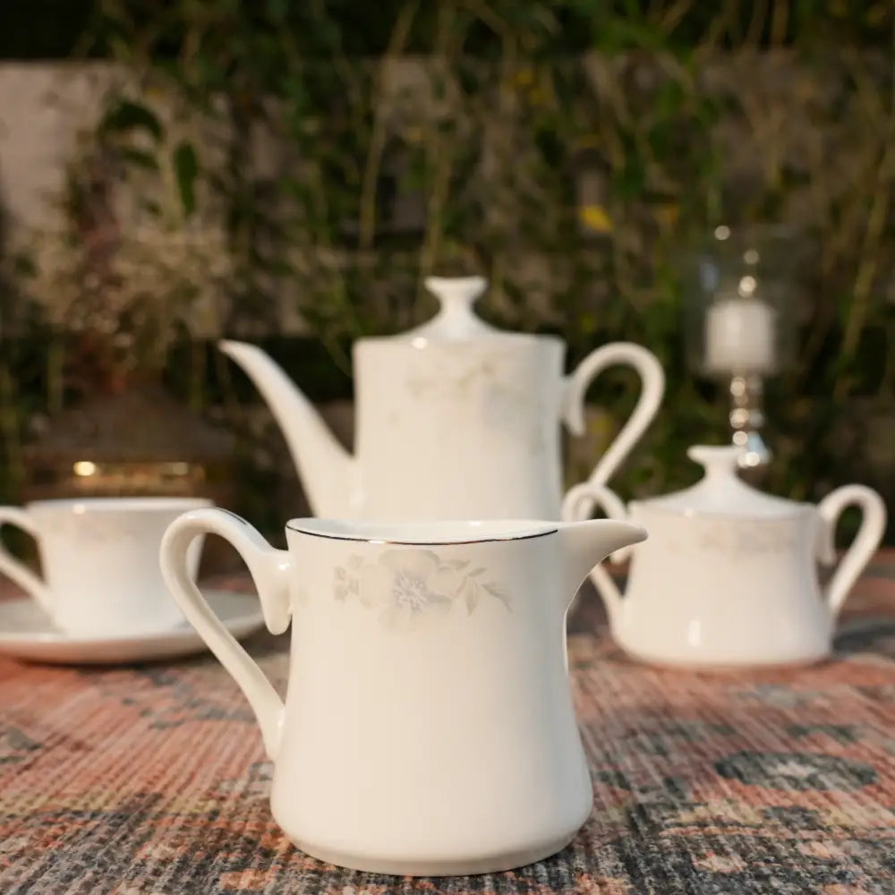 Aristo Blanc Tea Set – Royal White Elegance Cup & Saucer - Cup Saucer