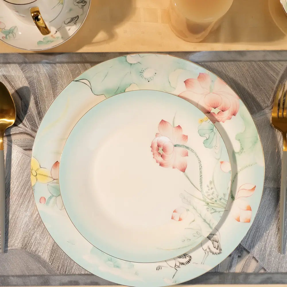 Blossom Breeze Dinner Set – Elegant Floral Tableware for Luxurious Dining - Dinner set