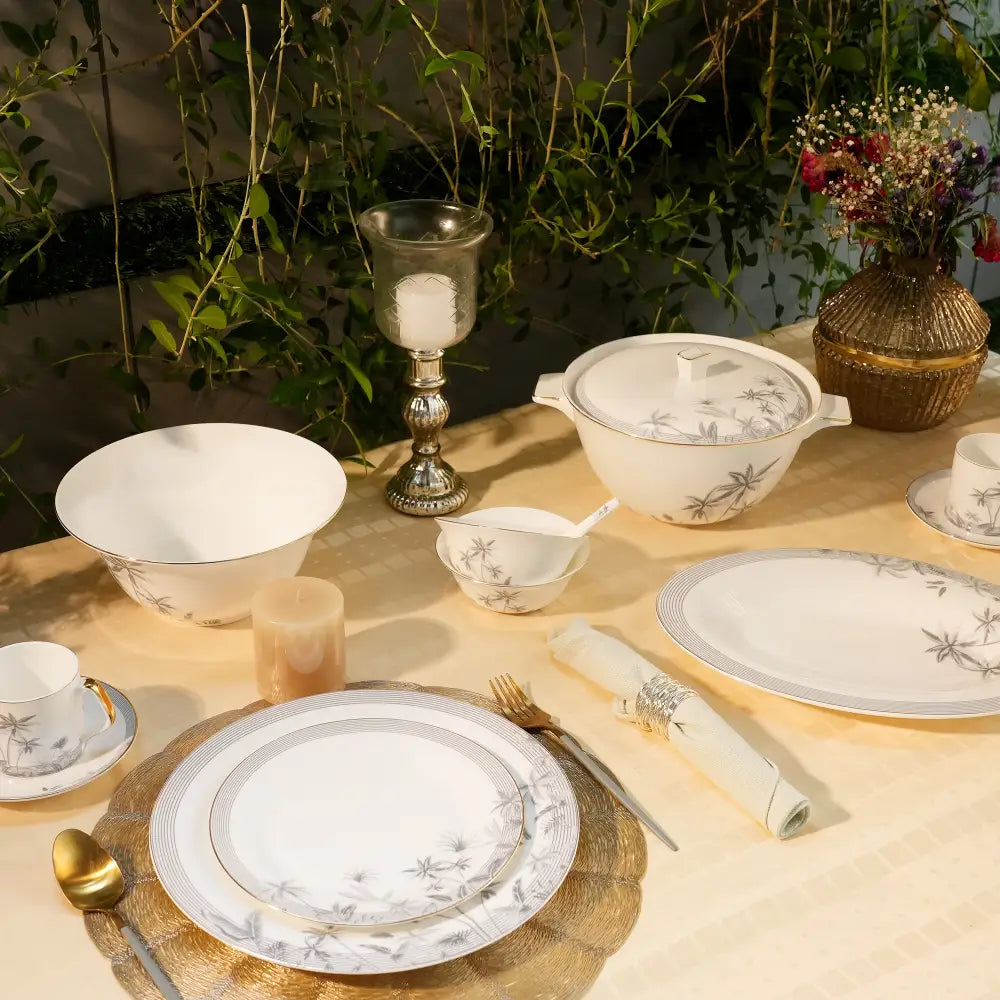 Misty Pine Grove Dinner set – Elegant Floral Tableware for Every Occasion - Dinner set