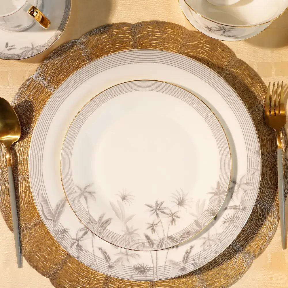 Misty Pine Grove Dinner set – Elegant Floral Tableware for Every Occasion - Dinner set