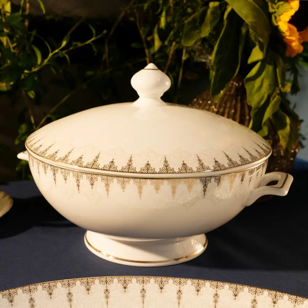 Moonlight Petal Grandeur Premium Dinner Set - Dinner set