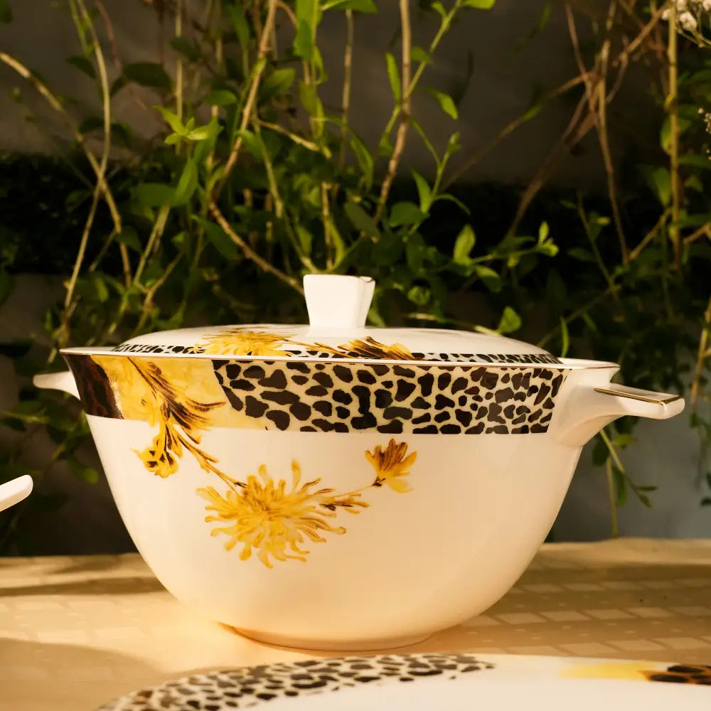 Serene Pine Dinner Set – Timeless Elegance for Every Meal - Dinner set