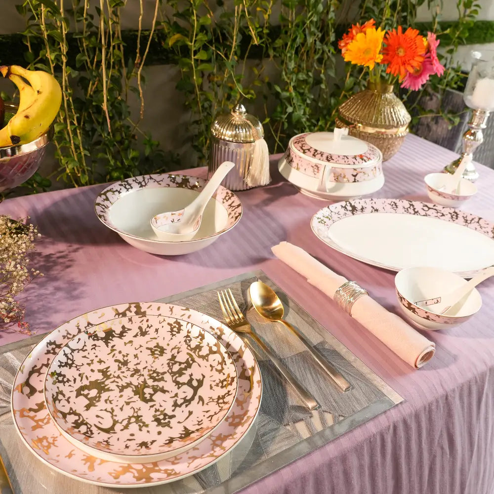 White Primum Deign Dinner Set with Golden Coating - Dinner set