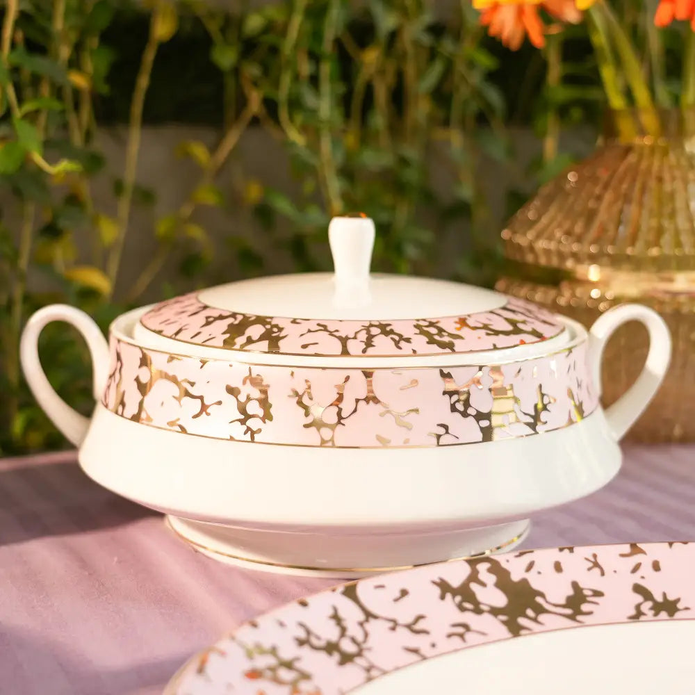 White Primum Deign Dinner Set with Golden Coating - Dinner set